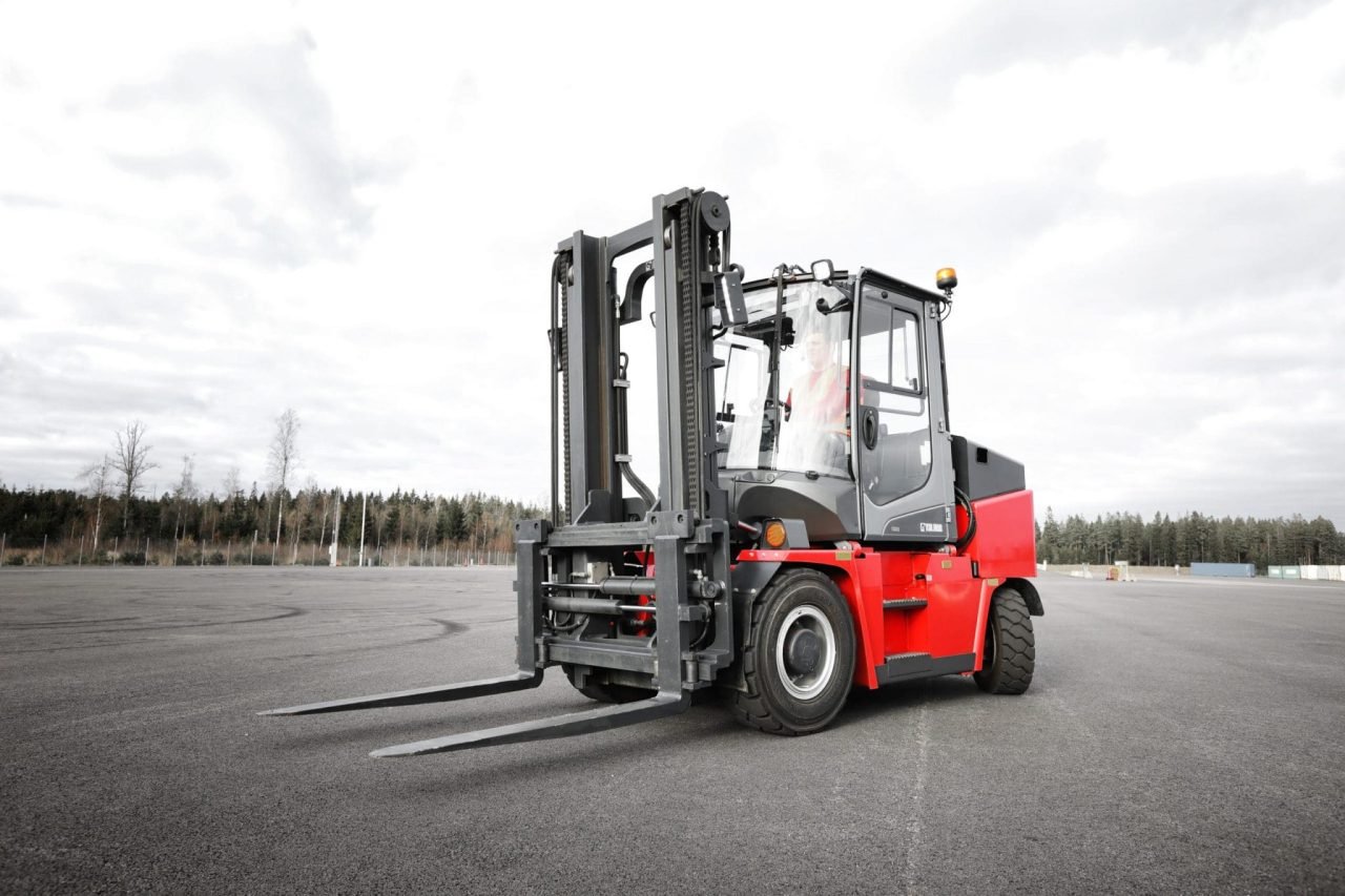 how-forklift-works-hec-scaled